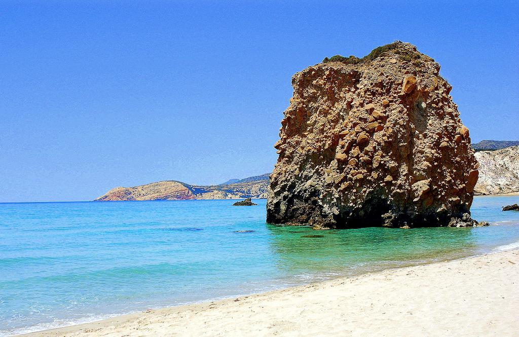 Aeolis Hotel آداماس المظهر الخارجي الصورة