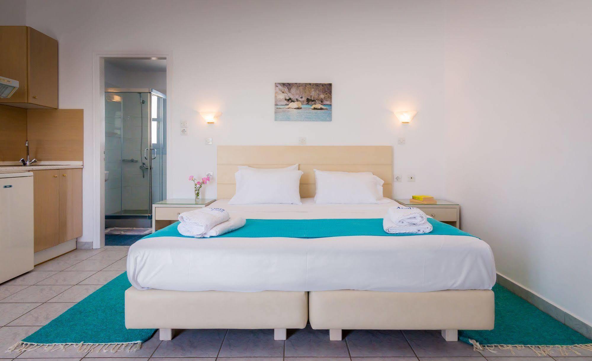 Aeolis Hotel آداماس المظهر الخارجي الصورة
