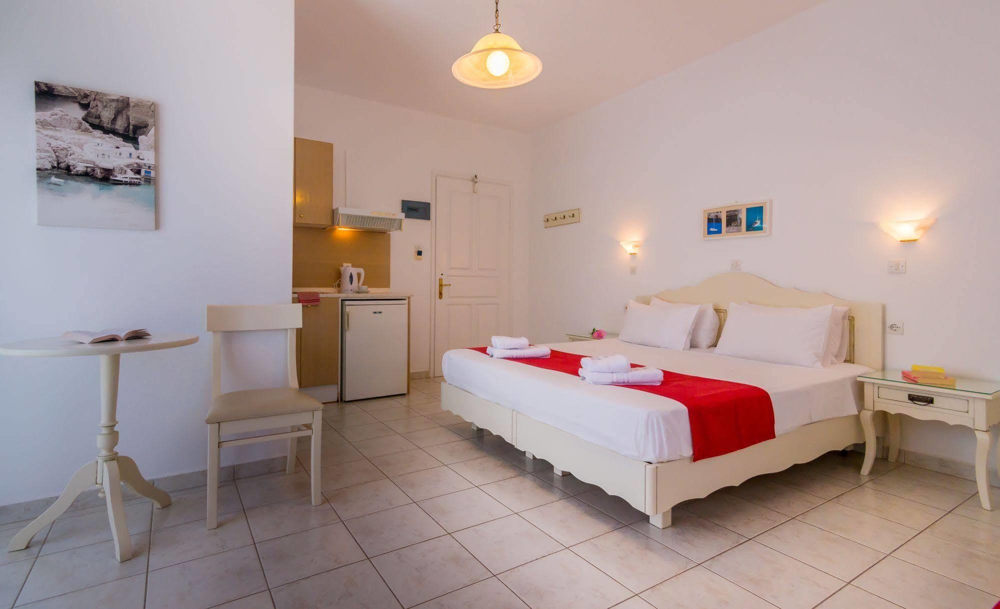 Aeolis Hotel آداماس المظهر الخارجي الصورة